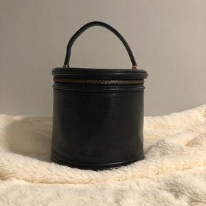 💯% Authentic LOUIS VUITTON Epi Cannes Black (GM)